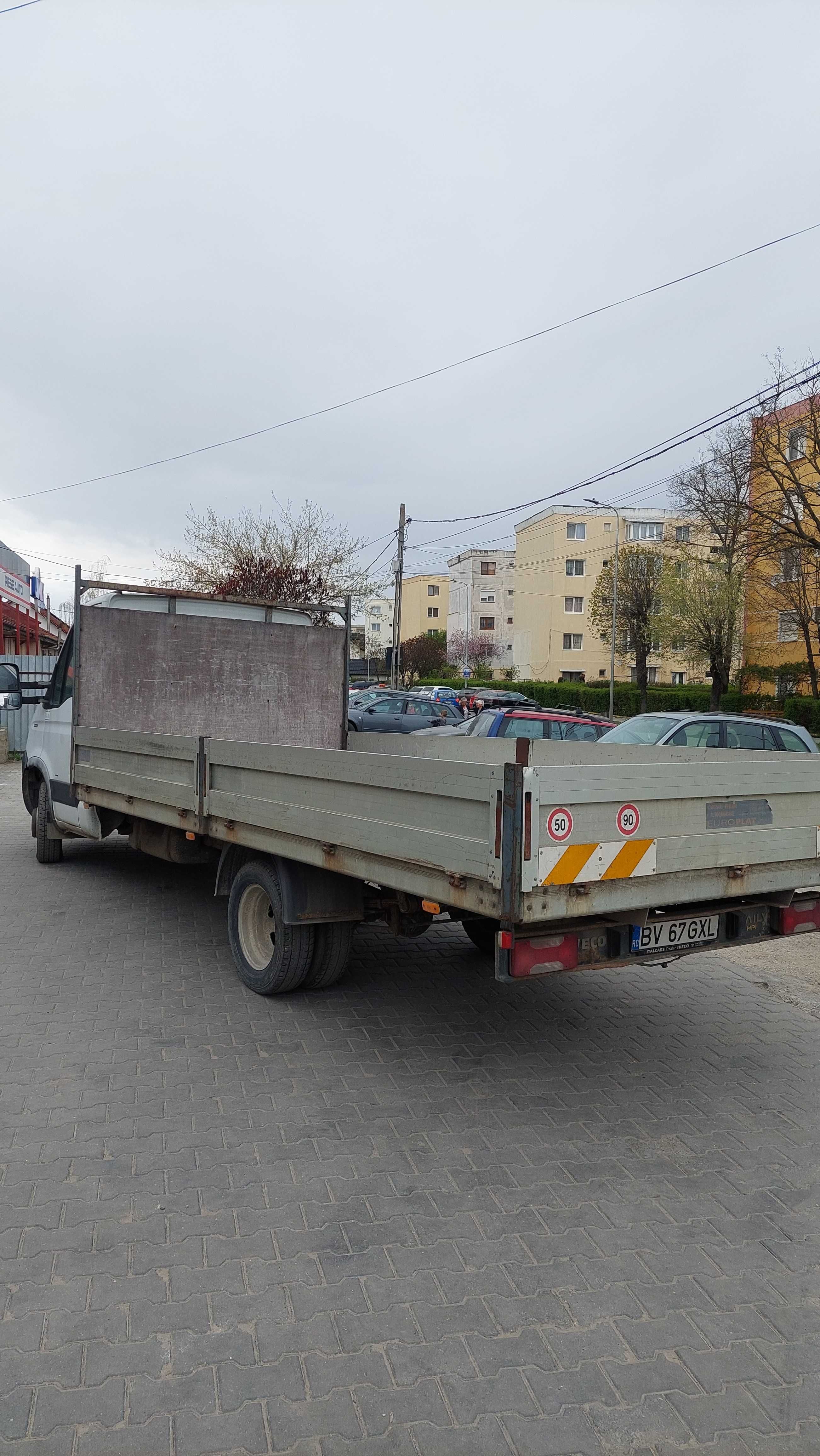 Autoutilitara IVECO Daily