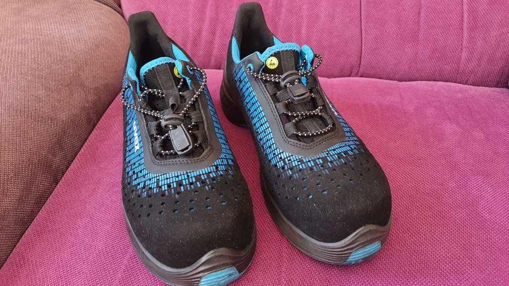 Pantofi UVEX1 G2 S1 SRC ESD marimea 37,5-38 stare impecabila