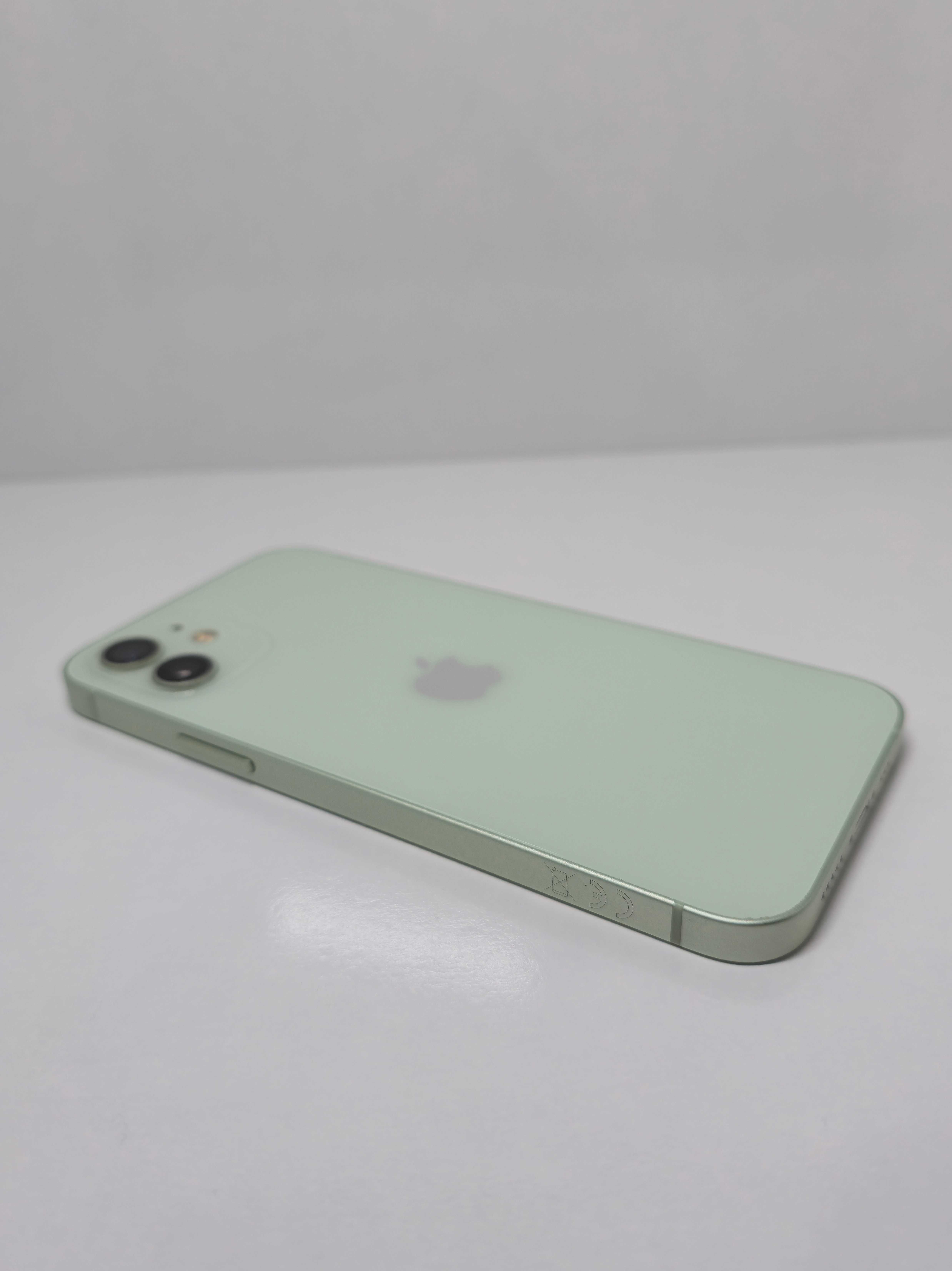 iPhone 12 64GB Mint