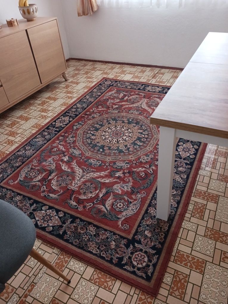 Персийски килим сливенски