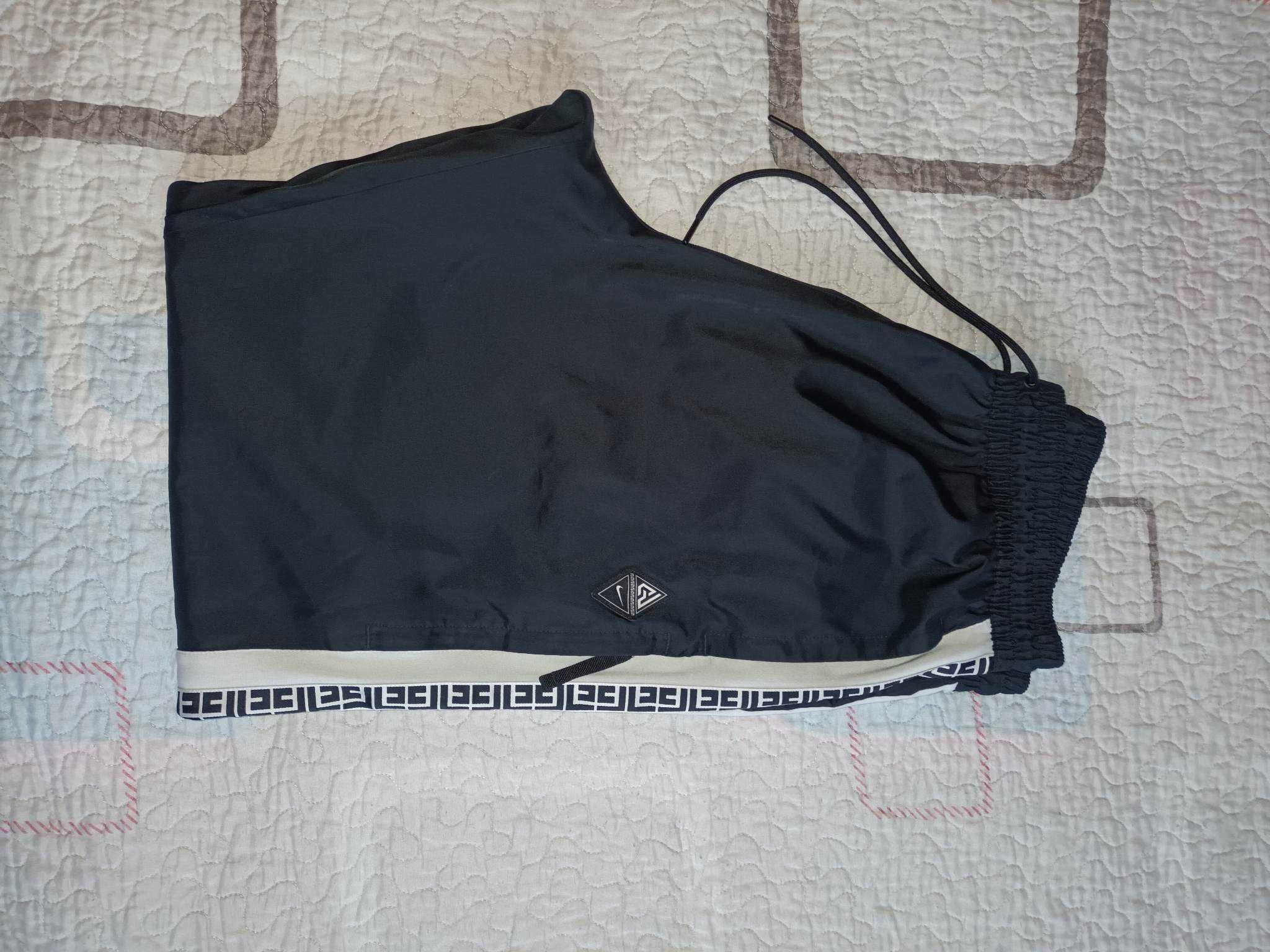 Pantaloni NIKE Giannis - XL - CD9552-010