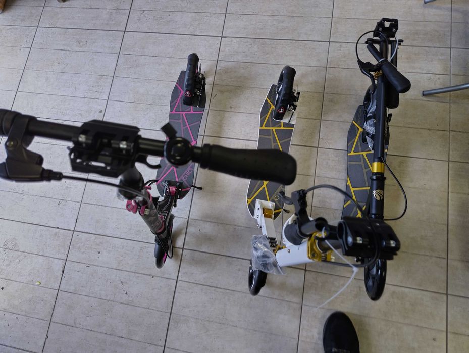 BYOX Детска тротинетка CHIC