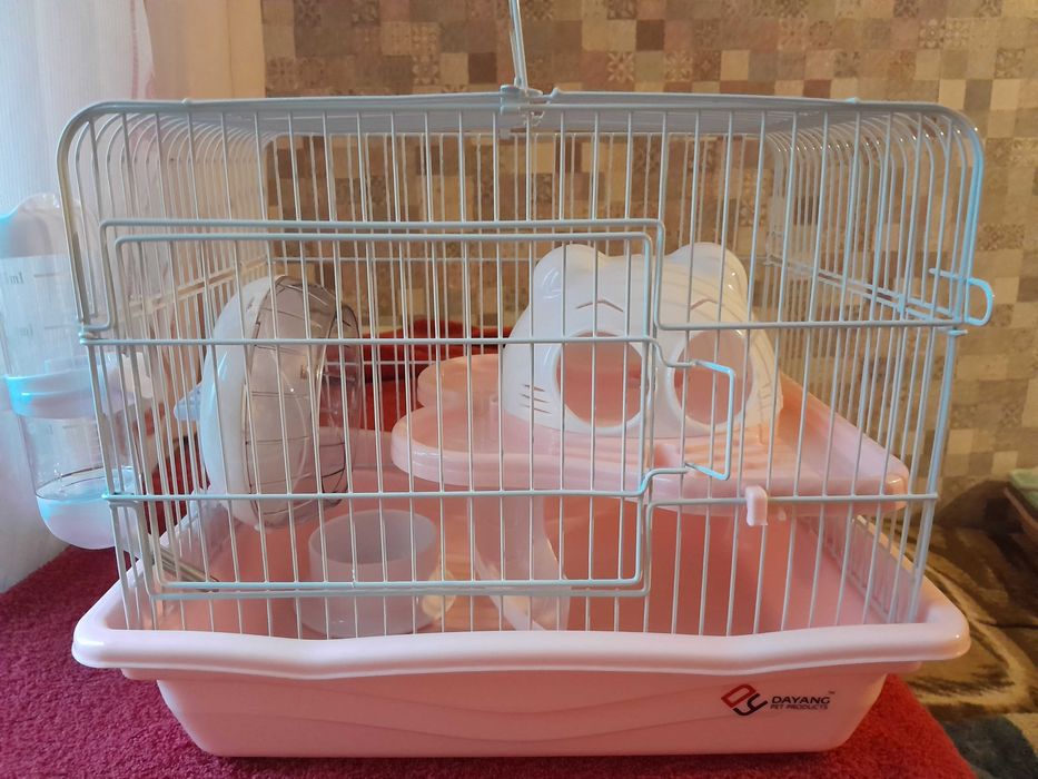 Клетка большая розовая для хомяков.  2 Джунгарик  в подарок, алматы