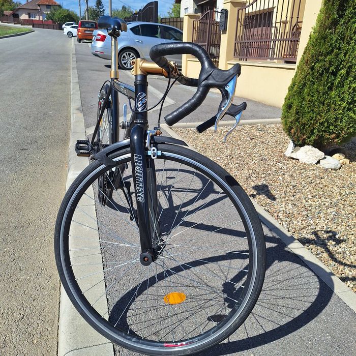 Bicicleta de sosea DHS in stare excelenta