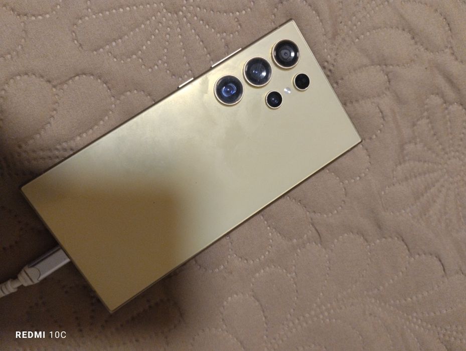 Samsung S24 c37 ultra