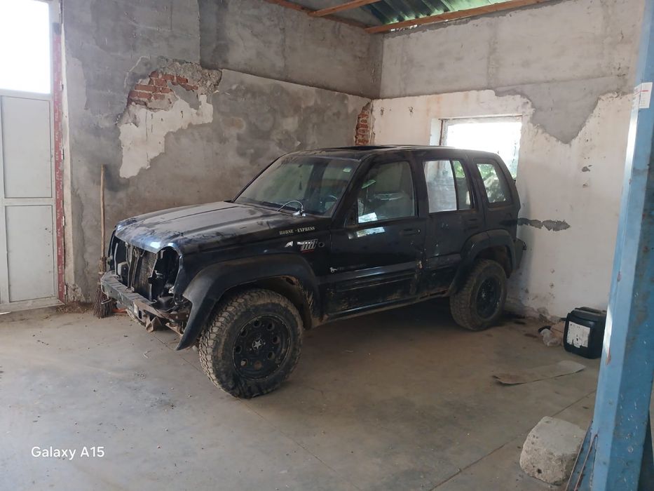 Dezmembrări Jeep Cherokee 2.5 CRD