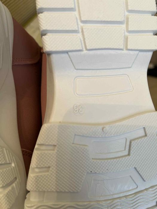 Дамски/ детски боти