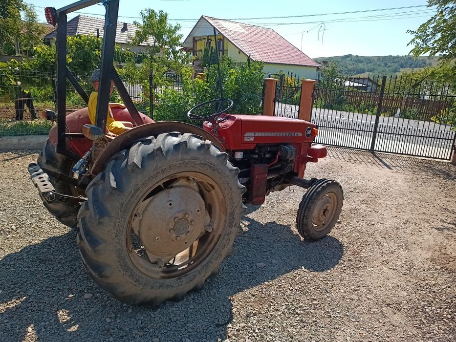Tractor Mase Ferguson 130