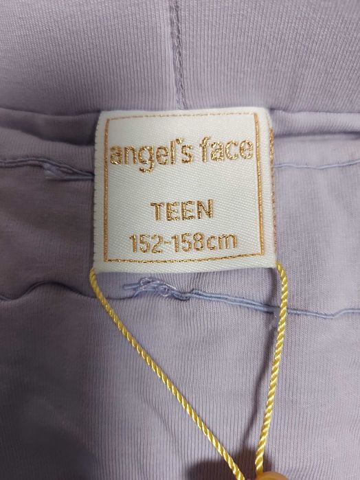 Комплект Angel Face
angel face туту пола и тор
стилни и елегантни