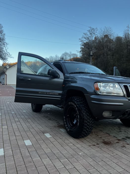 Vând Jeep Grand Cherokee 2.7