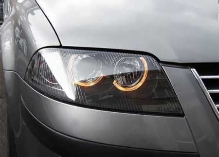 Faruri VW Passat B5.5 3BG 2001-2006 cu lupa si angel eyes