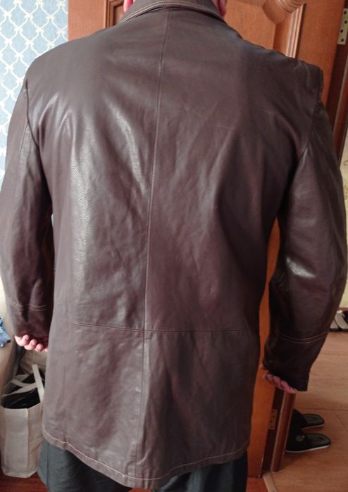 Продам кожанную куртку