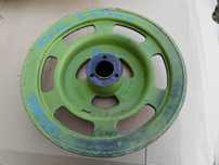 Fulie cu o curea cu diametrul de 375 mm