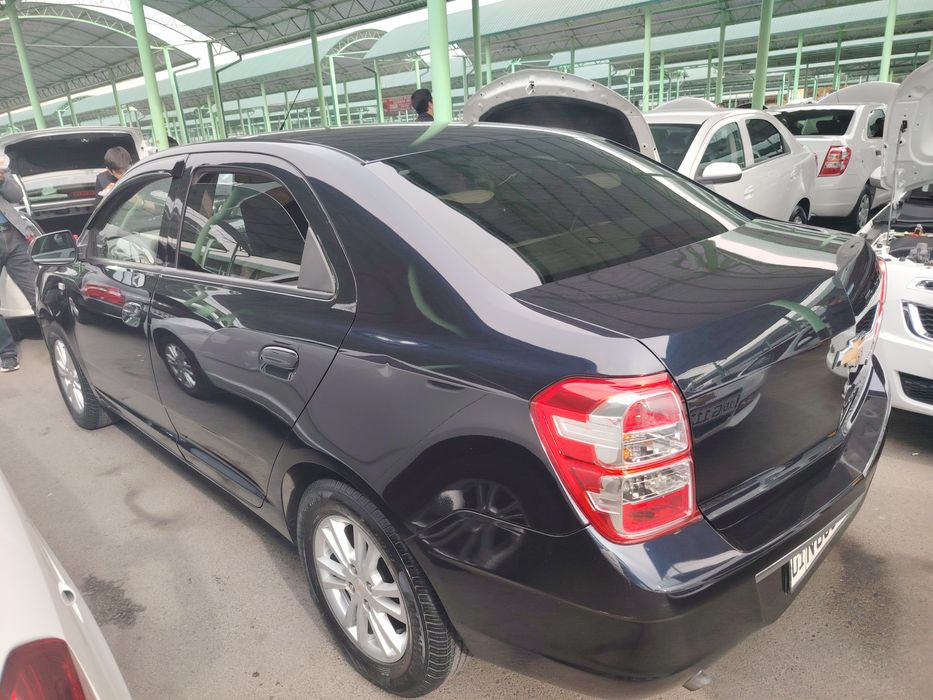 Sedan Cobalt4 sotiladi