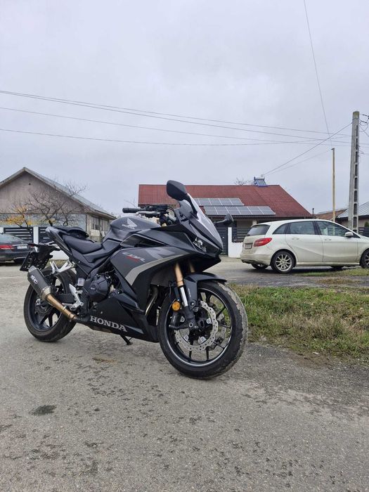 Honda CBR500R 2024