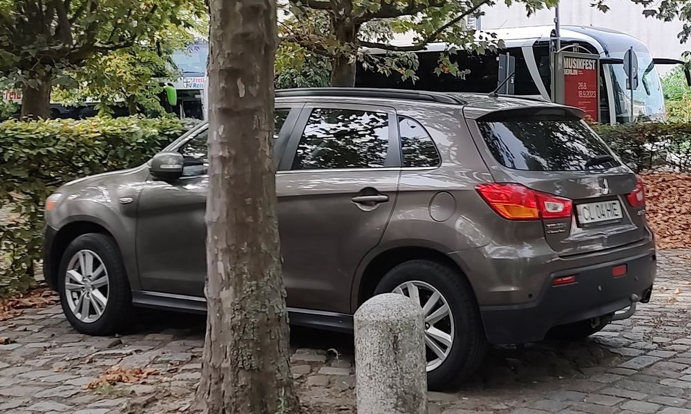 Mitsubishi ASX 2011 1.8D 4x4 trapă panoramică