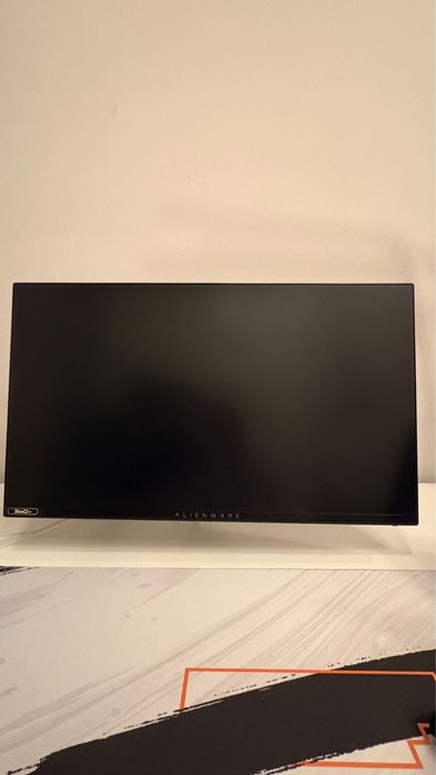 Vand Monitor gaming led Alienware folosit, stare excelenta