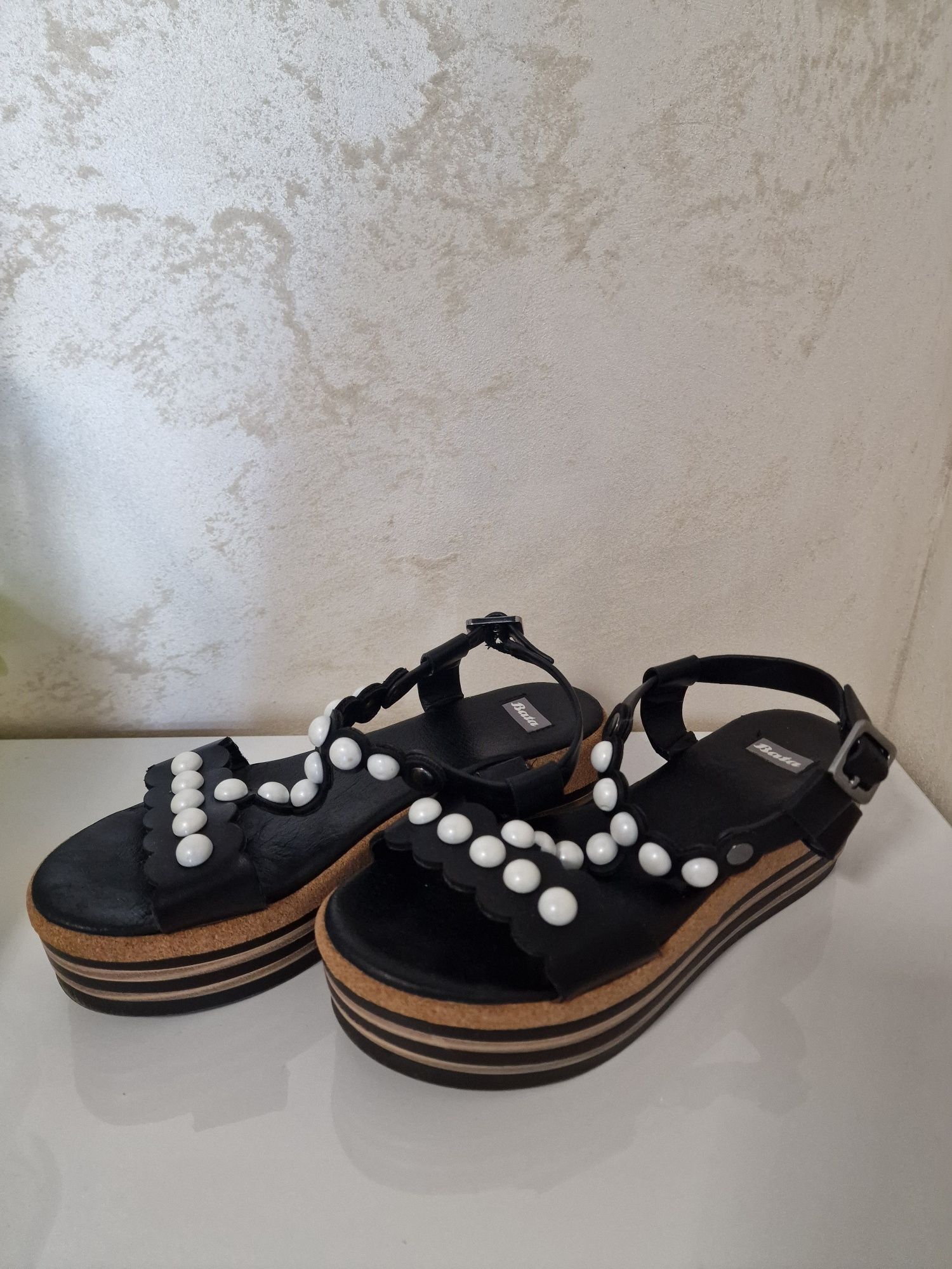 Sandale Bata negre