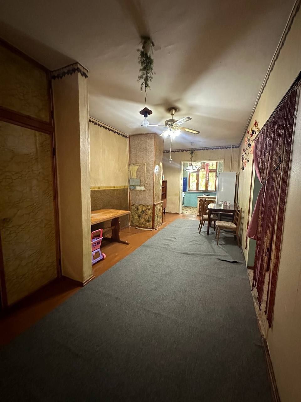 Юнусабад-12 2/1/4 60м² первая линия