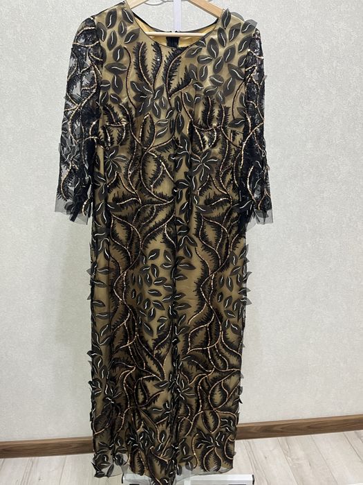 Платье вечернее