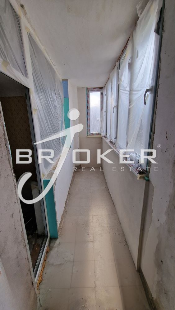 Продава се Четиристаен апартамент в Кърджали, Веселчане - 120 кв.м за 510 €/кв.м - Снимка #9