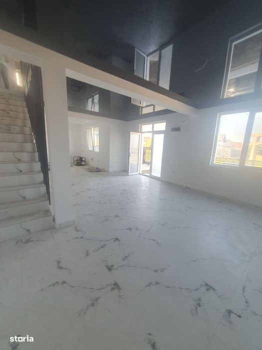 Casa P+1 spatioasa,Navodari!