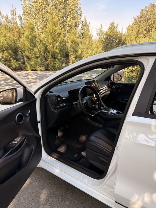 Byd e2 Сотилади 2024