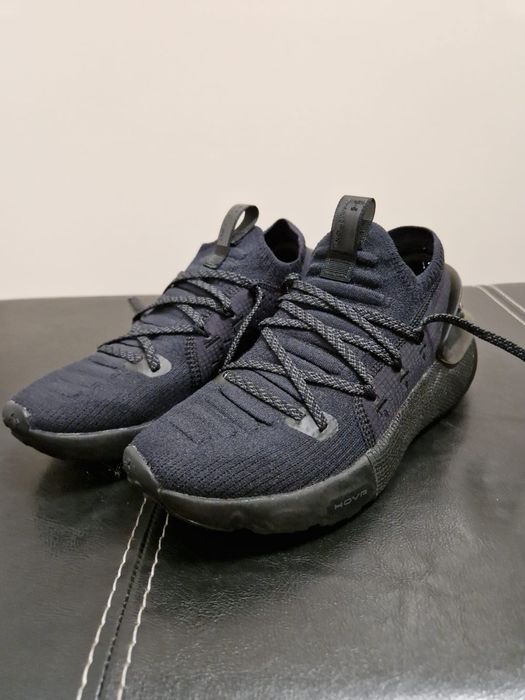 Under Armour phantom 3