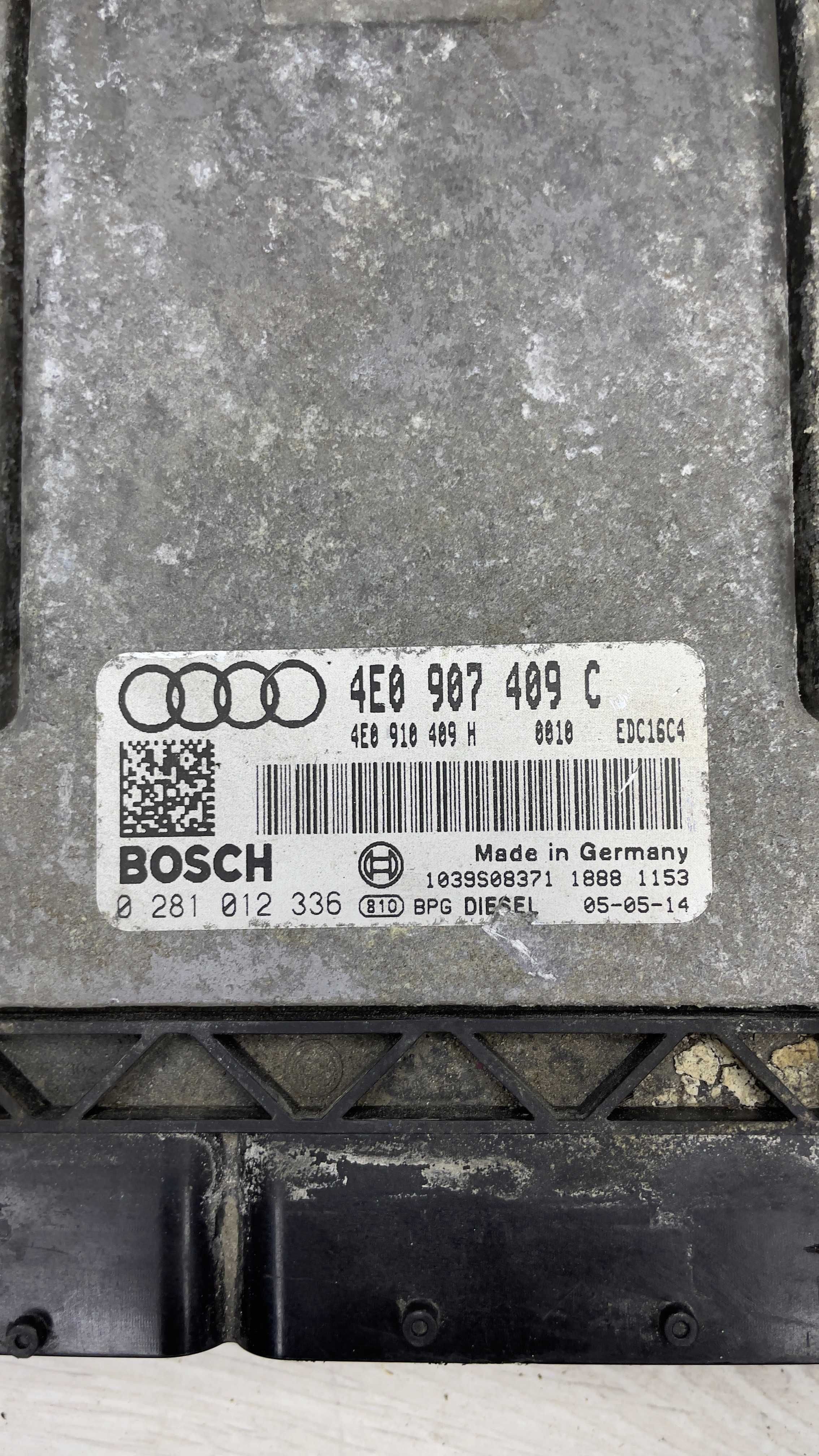 Компютър двигател AUDI A8 4E0907409C