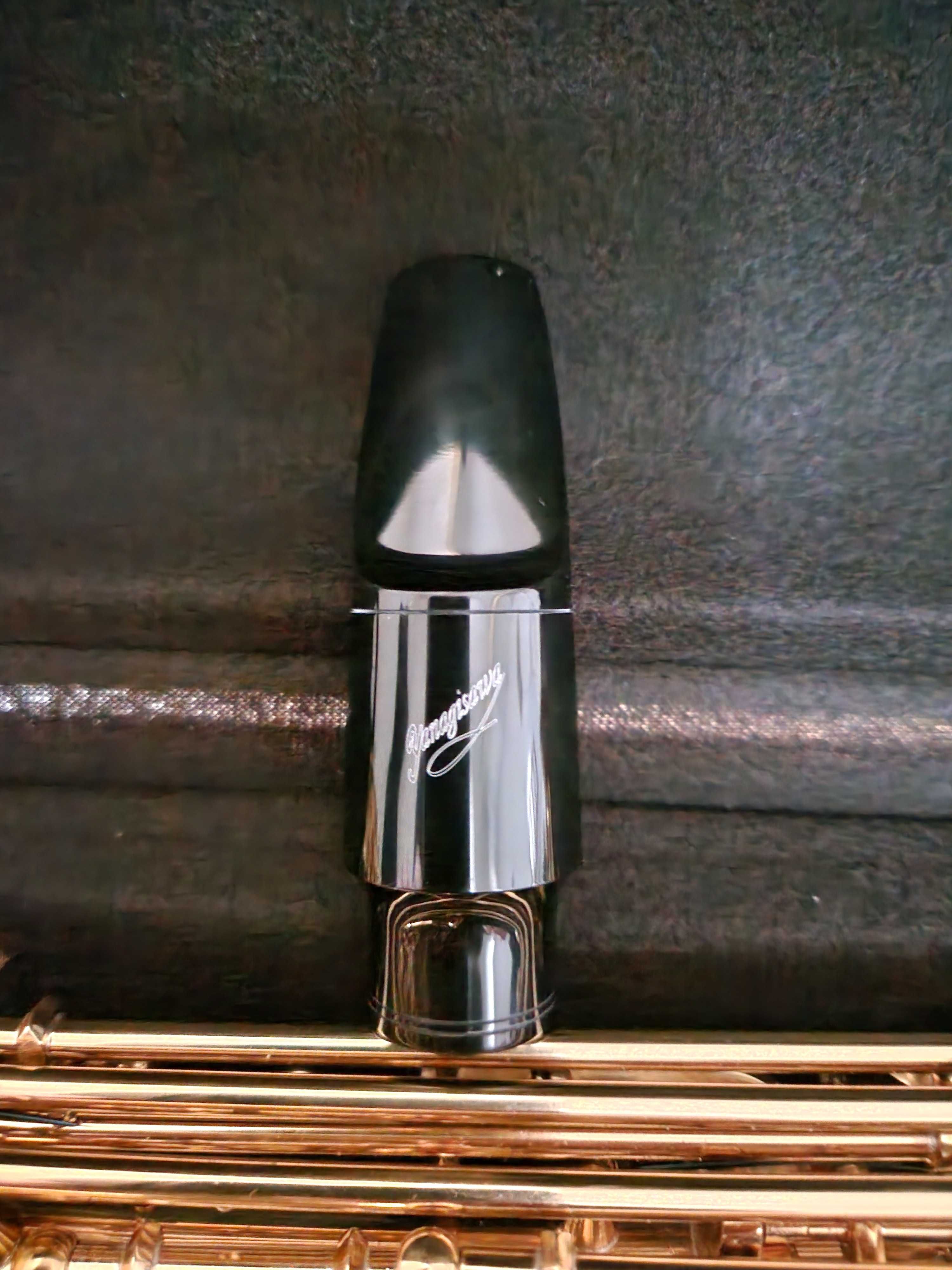 Saxofon alto yanagisawa