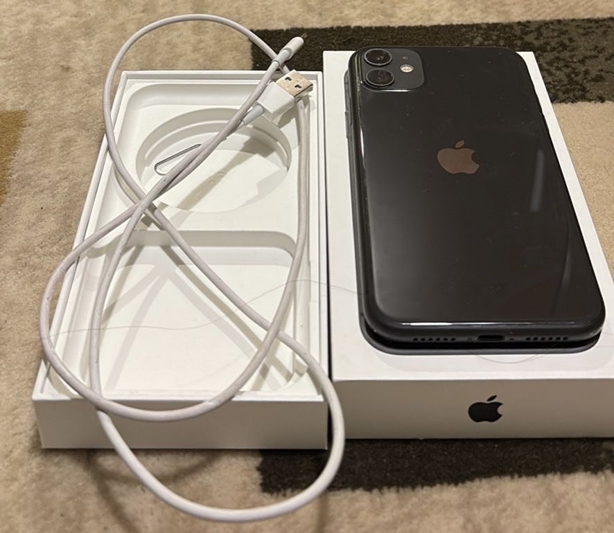 Iphone 11 64GB черен