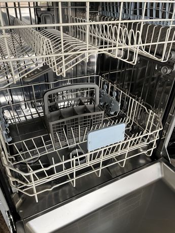 Посудомоечная  машина