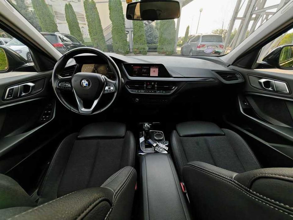 BMW Seria 1 118i, 2020, Sport Edition, 140 CP, Automata, Full led, E6