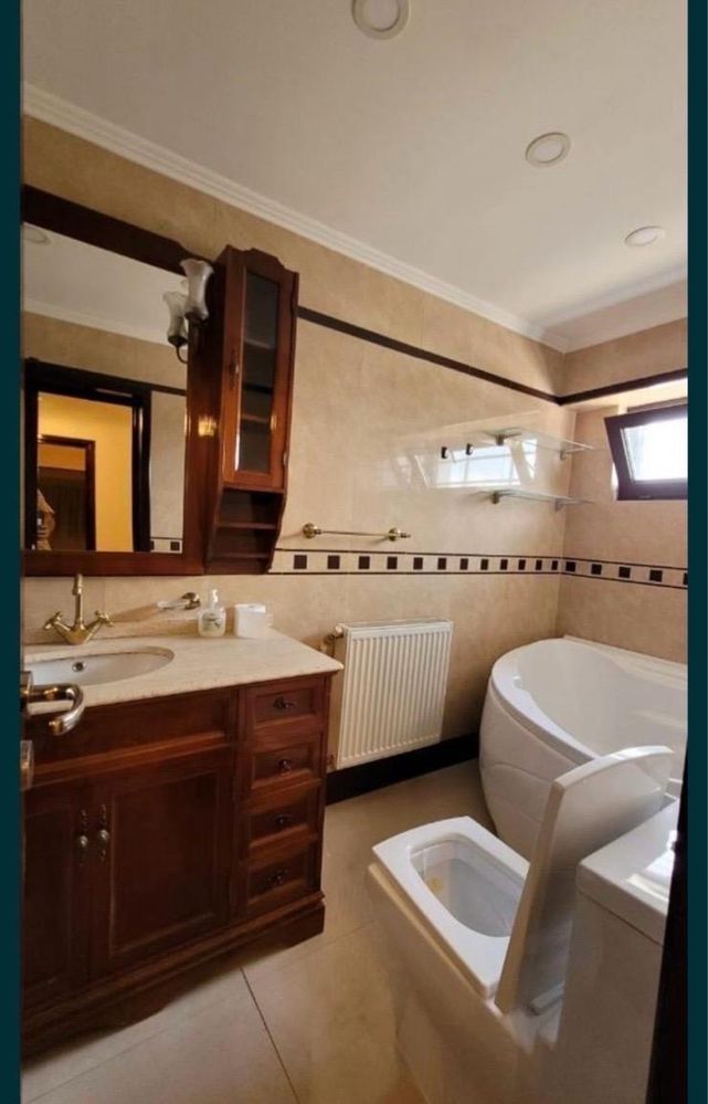 Inchiriez apartament 3 camere tip Duplex