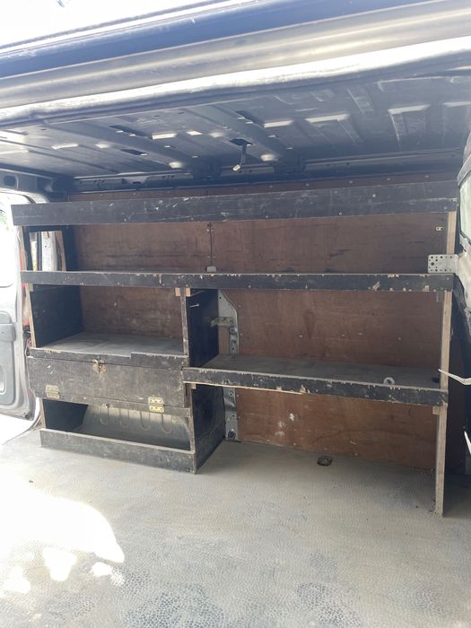 Шкаф / стелаж за Opel vivaro,Reno tafic,Nisan primastar