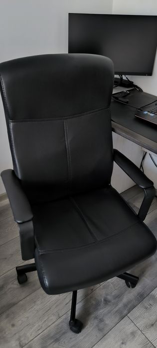 Scaun rotativ birou piele ecologica