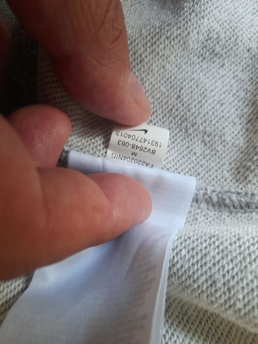 Nike мъжки суичър M- L размер.