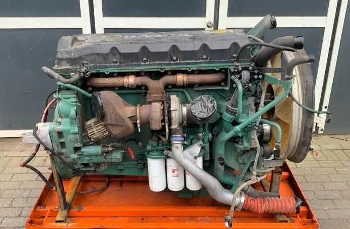Motor complet Volvo D9A 300 euro 3 - piese camioane Volvo