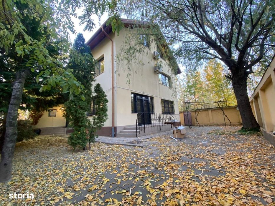 Vilă de închiriat în Cartierul Francez, deală pentru rezidențial sau b