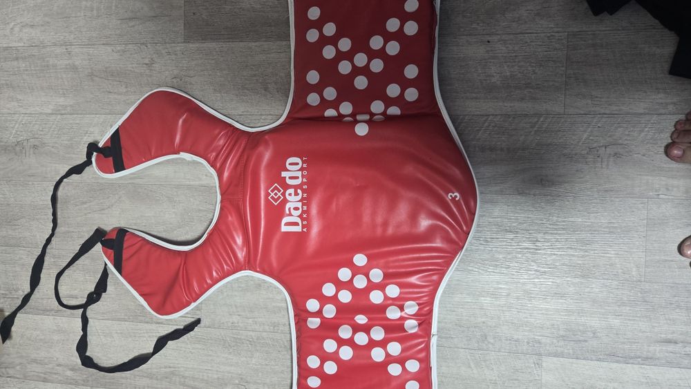 Продам защита жилет