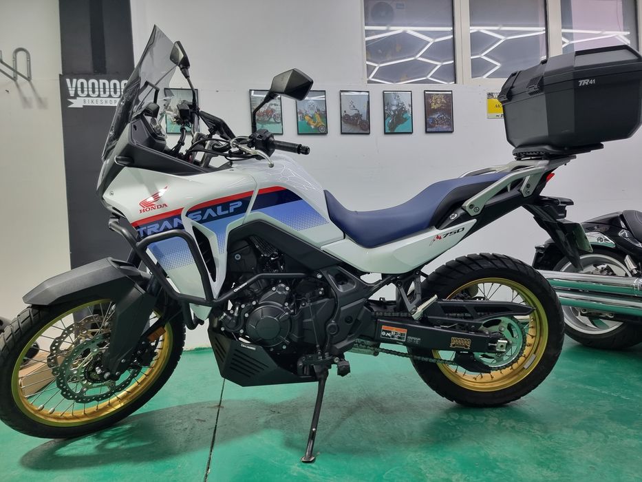 Vand Honda Transalp 750 2023