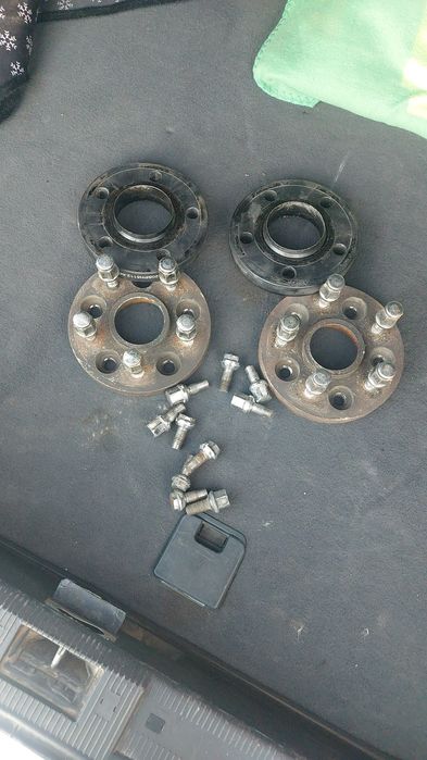 Продам проставки на Мерс