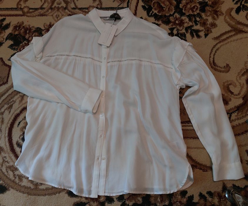 Белая рубашка размер М