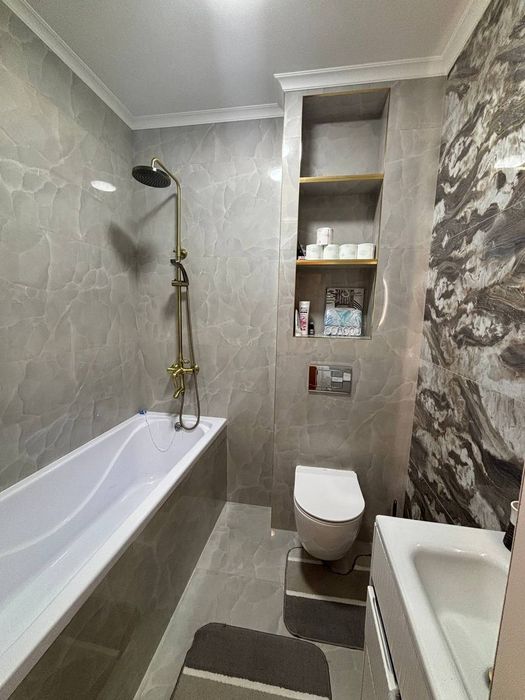 Продается 4х комнатная квартира на Циалковского, Паркентский