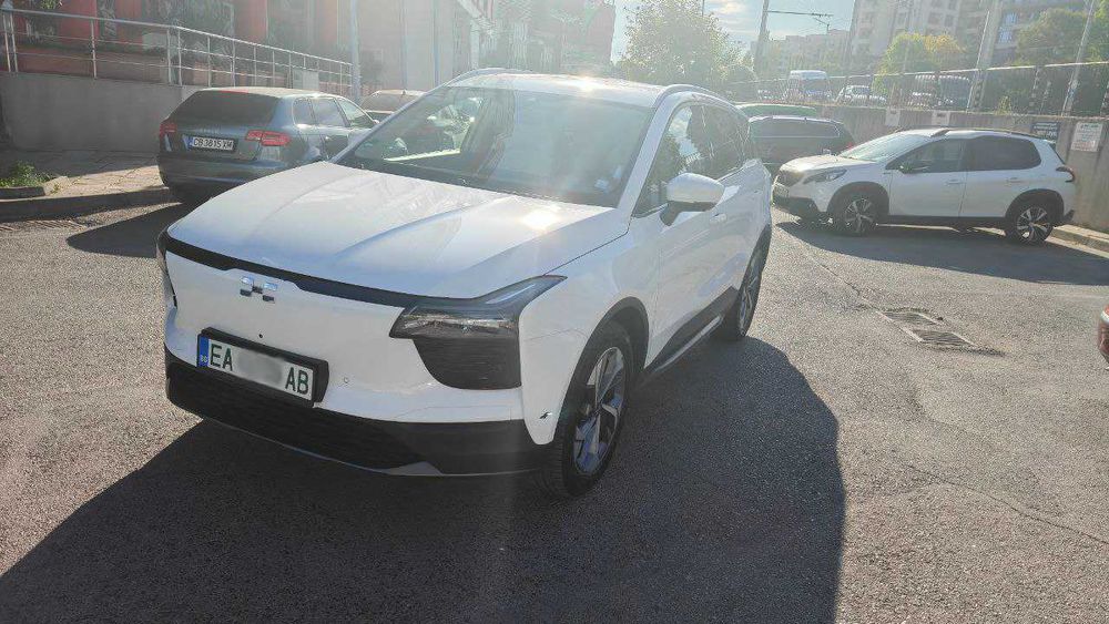 кола, автомобил Aiways U5  – електромобил, електричка