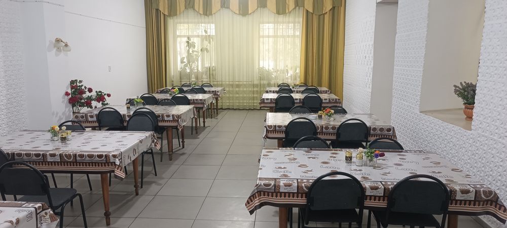 Сдается в аренду фаст-фуд - столовая