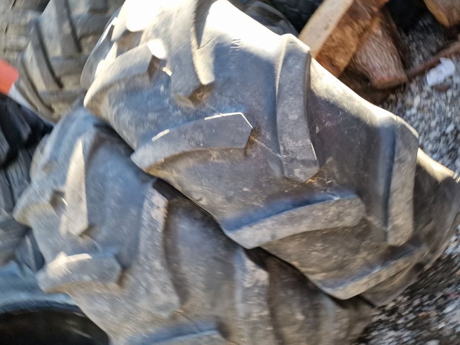 Anvelope TRACTOR 320/70R24 marca Mitas