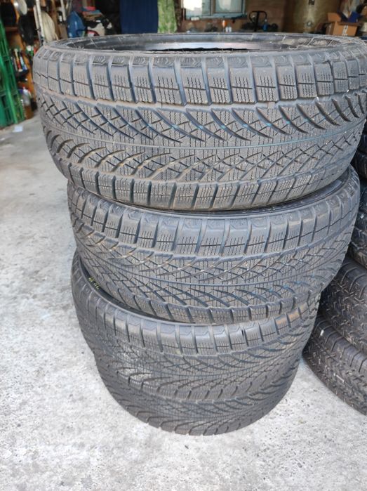 Set 4 anvelope 225.45.R18 Iarna M+S Kenda