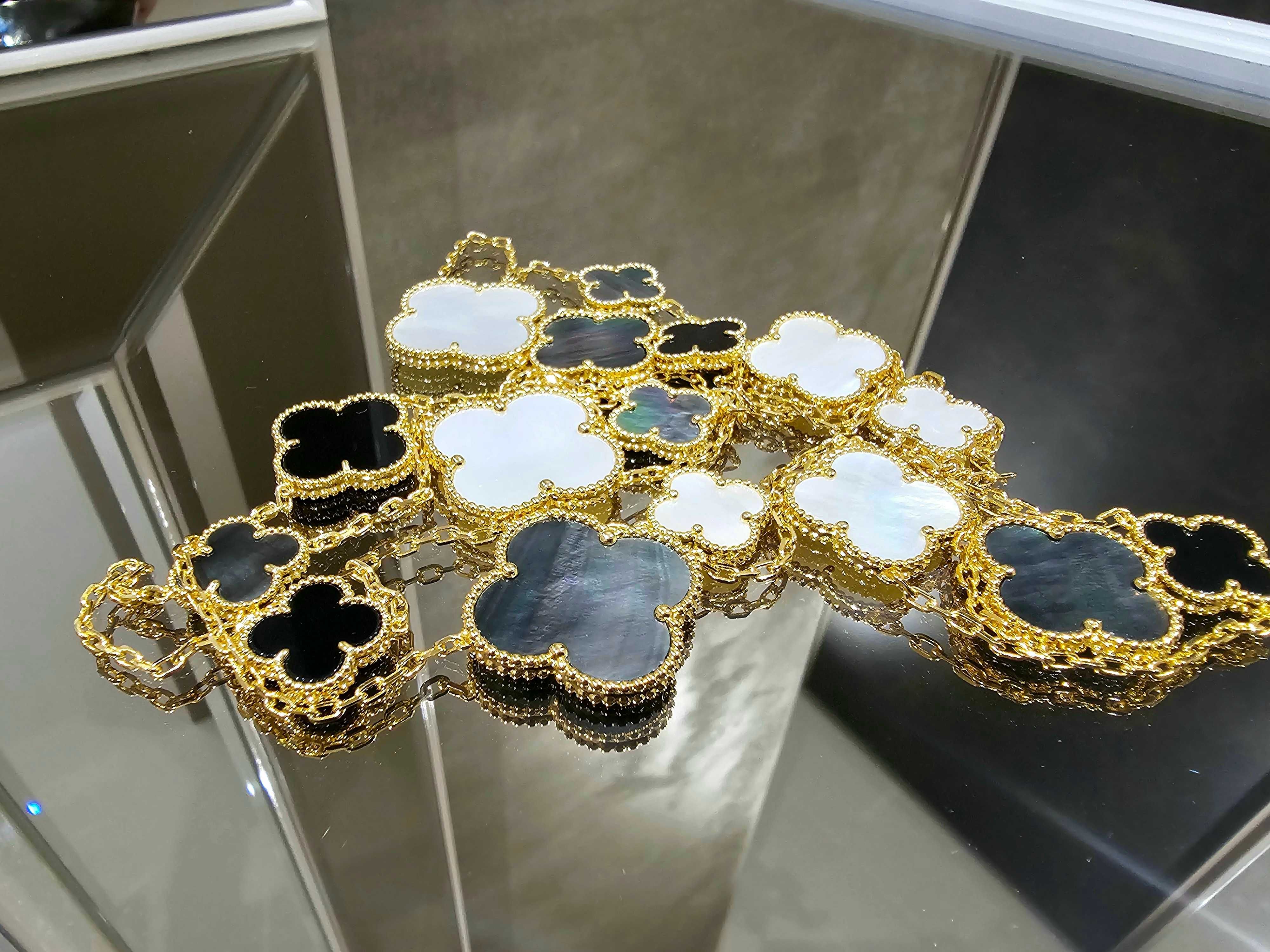 Van Cleef & Arpels VCA Gold Mother Onyx 16 Motif Alhambra Дамско Колие