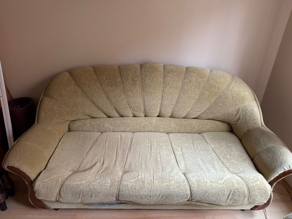 ПОДАРЯВАМ Диван с механизъм за сън и фотьойл